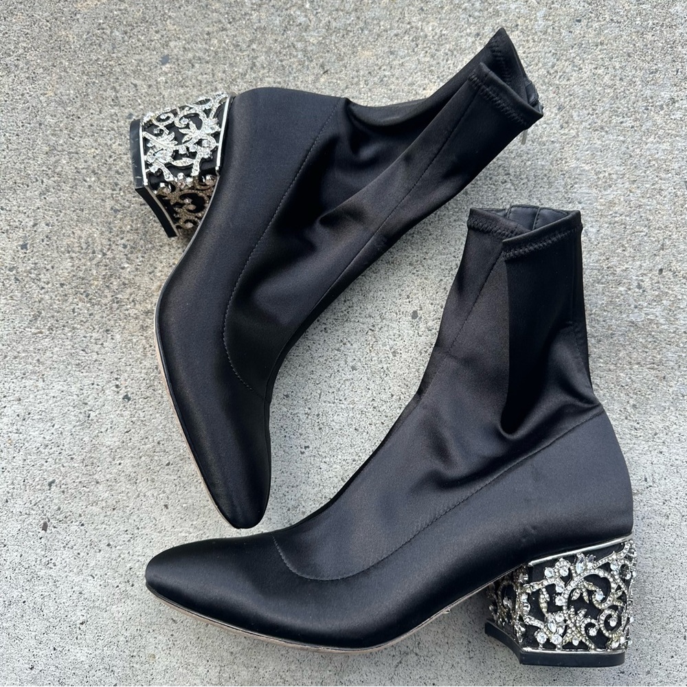 Badgley Mischka black Martine Satin Block Heel Sock Boot Rhinestones womens 9